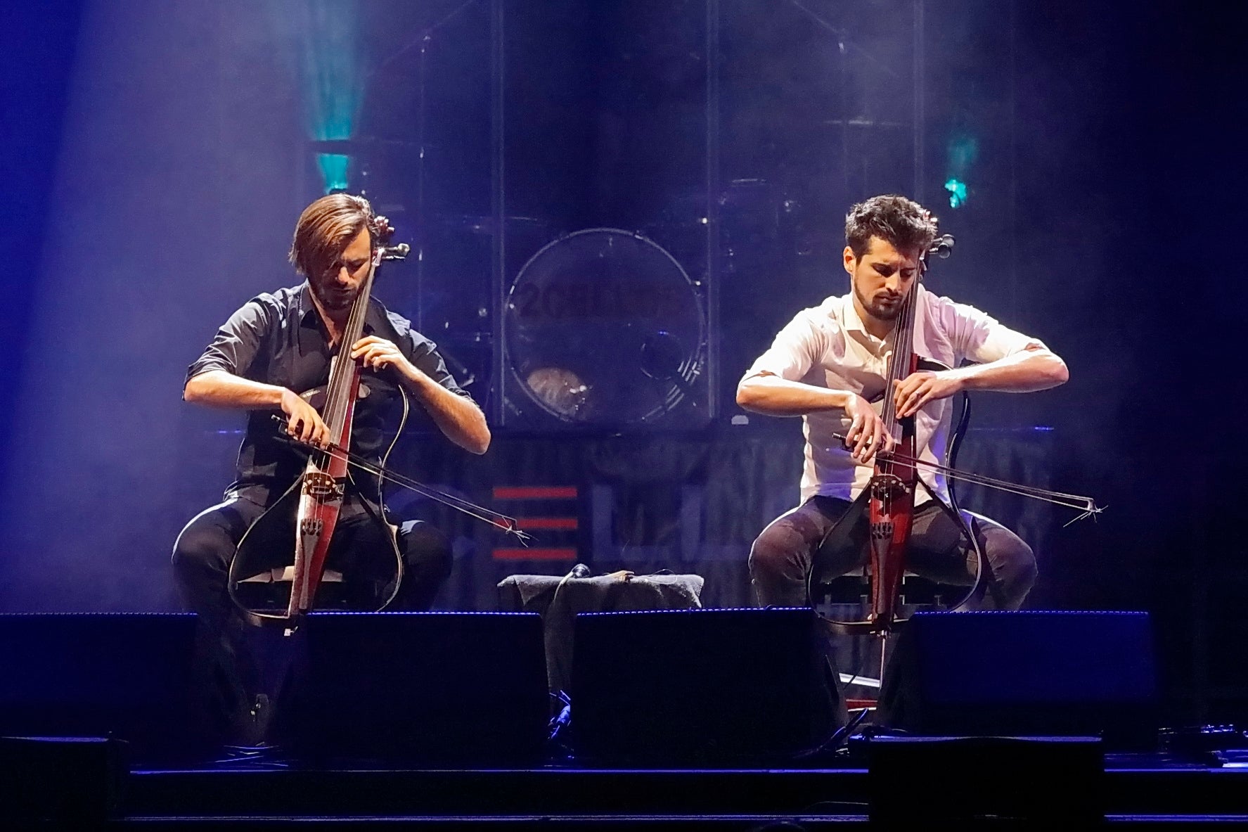 2cellos tour 2022 pula